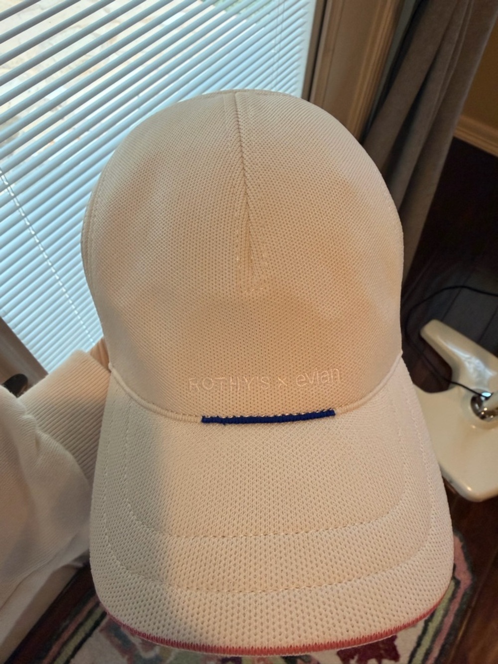 Rothy's LIMITED EDITION ~ Rothy's The Cap ~ Rothy's x Evian Collab - Picture 5 of 11